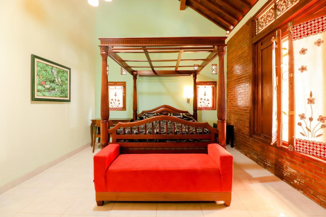 Griya 90TR Syariah Hotel Ngaglik Bagian luar foto